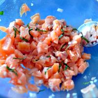 Mix the fish, lime juice and basil